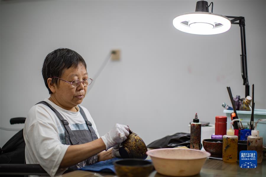 百家乐补牌